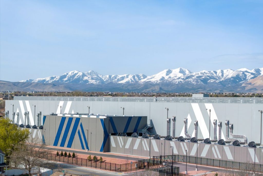 Salt Lake City Data Center outdoor Aligned Data Centers