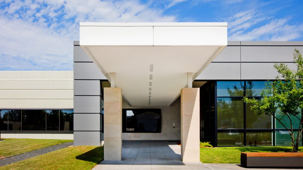 Aligned Data Centers Opens Ultra-Efficient Data Center in Plano
